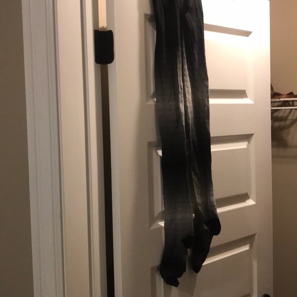 Hue Ombre Grey Tights - Picture 2 of 4